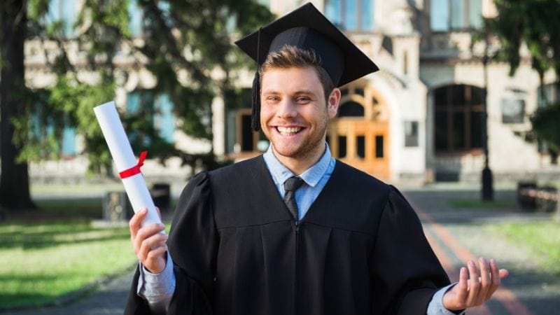 Por qué estudiar una Maestría en Finanzas en Línea