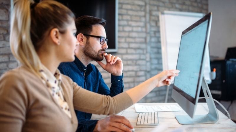 Ingeniería de software: qué es, objetivos y funciones del ingeniero