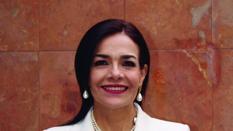 "A la Mujer en la Alta Dirección le falta la posibilidad de introducir modos nuevos de hacer las cosas"