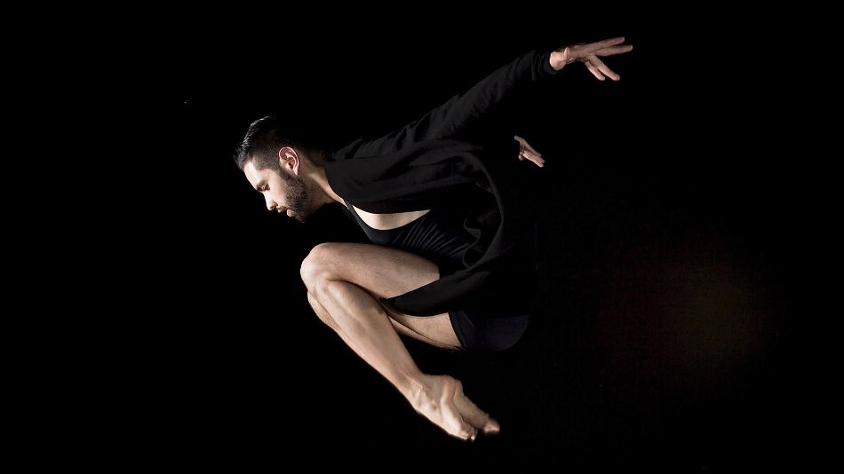 Diego Marín, el artista egresado de UNIR México que arrasó en Cambridge y fue premiado en los One Dance UK Awards