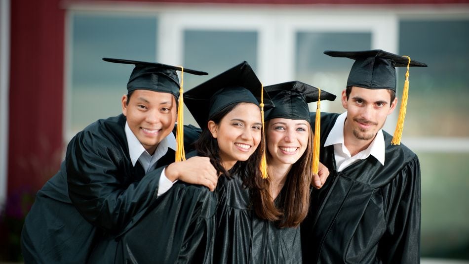 Top de carreras universitarias mejor pagadas en México