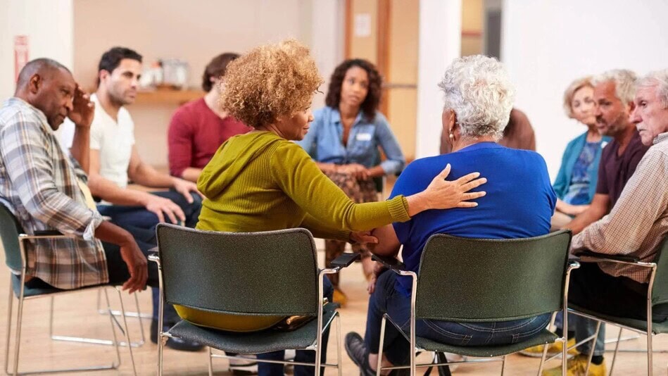 Las actividades para trabajar las emociones en adultos son variadas y flexibles